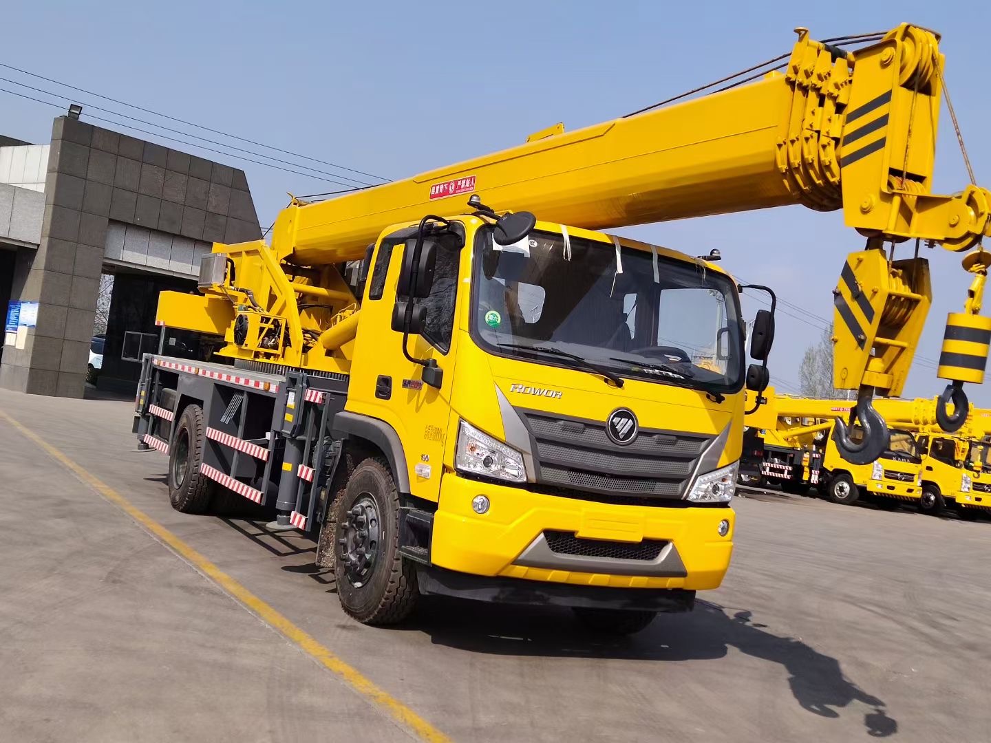Crane for Truck Telescopic Boom Truck Mounted Crane Truck Crane 5 Ton
